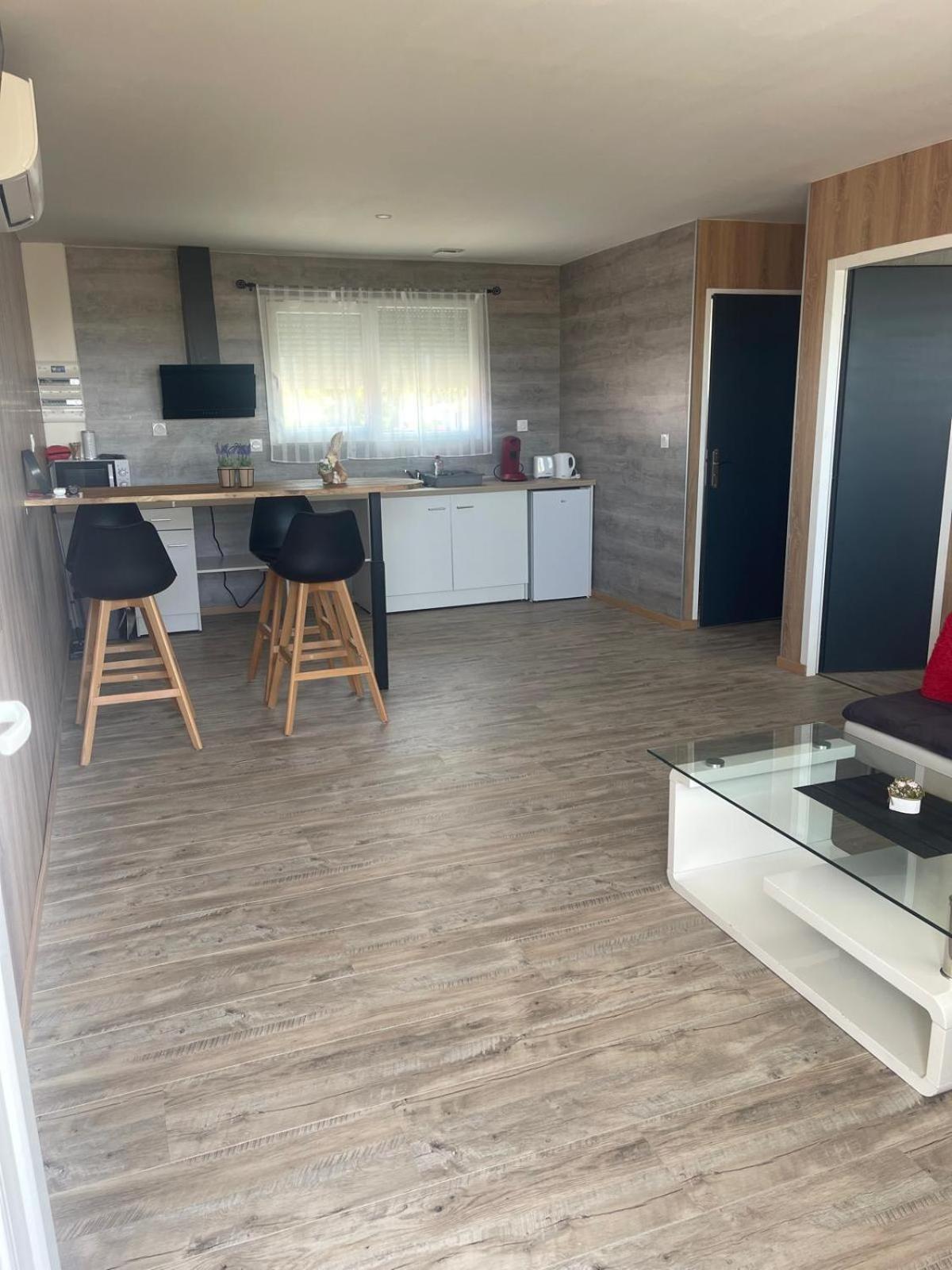 Appartement - Location Saisonniere Pey Екстериор снимка