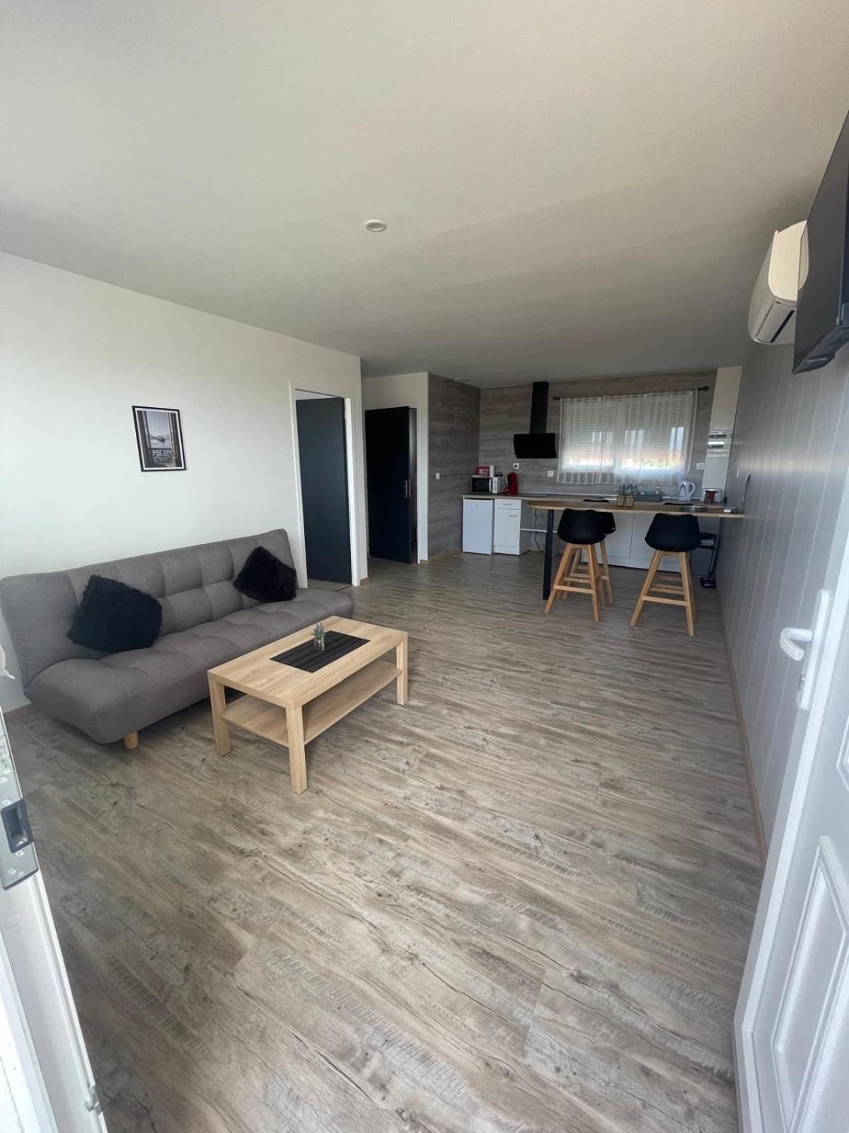 Appartement - Location Saisonniere Pey Екстериор снимка