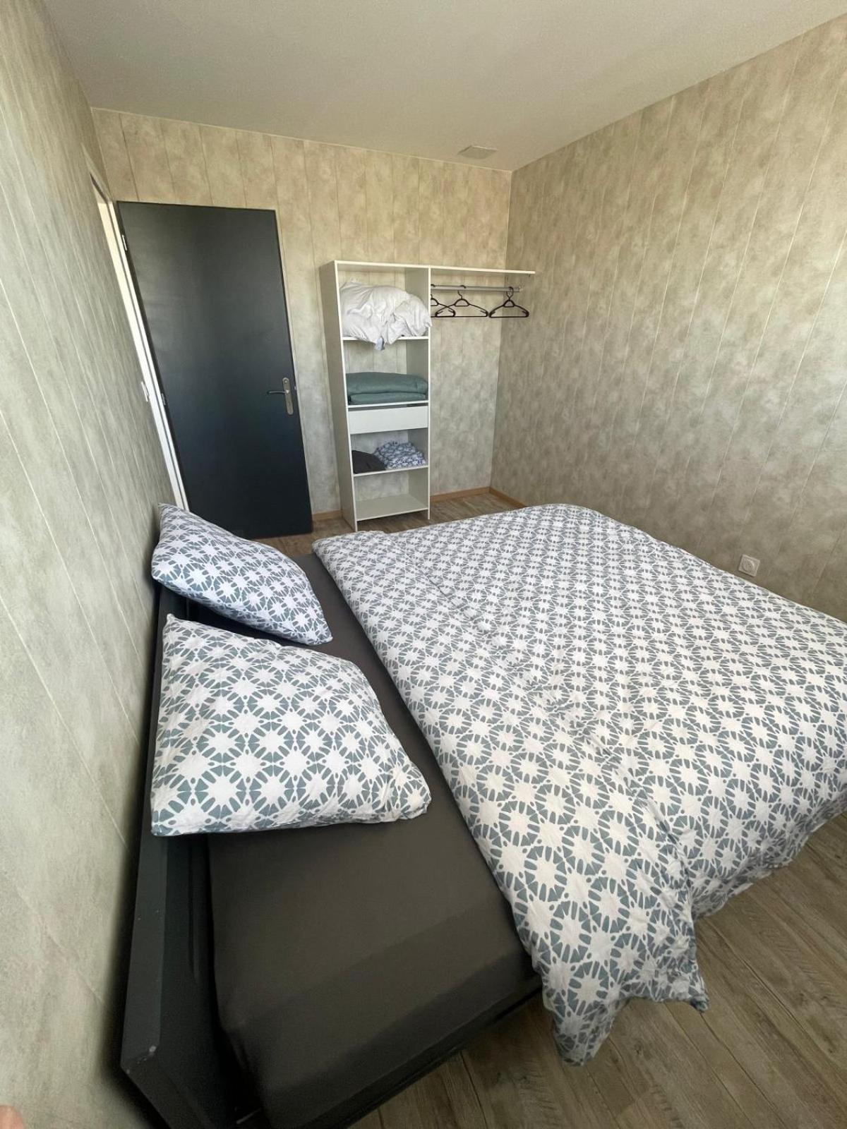 Appartement - Location Saisonniere Pey Екстериор снимка
