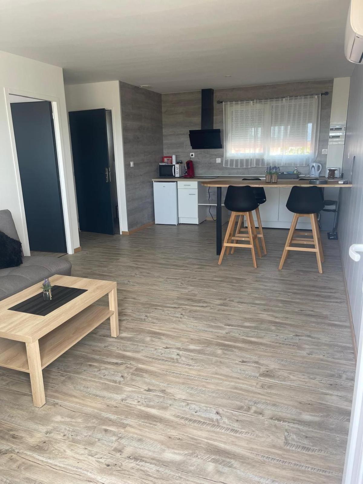 Appartement - Location Saisonniere Pey Екстериор снимка