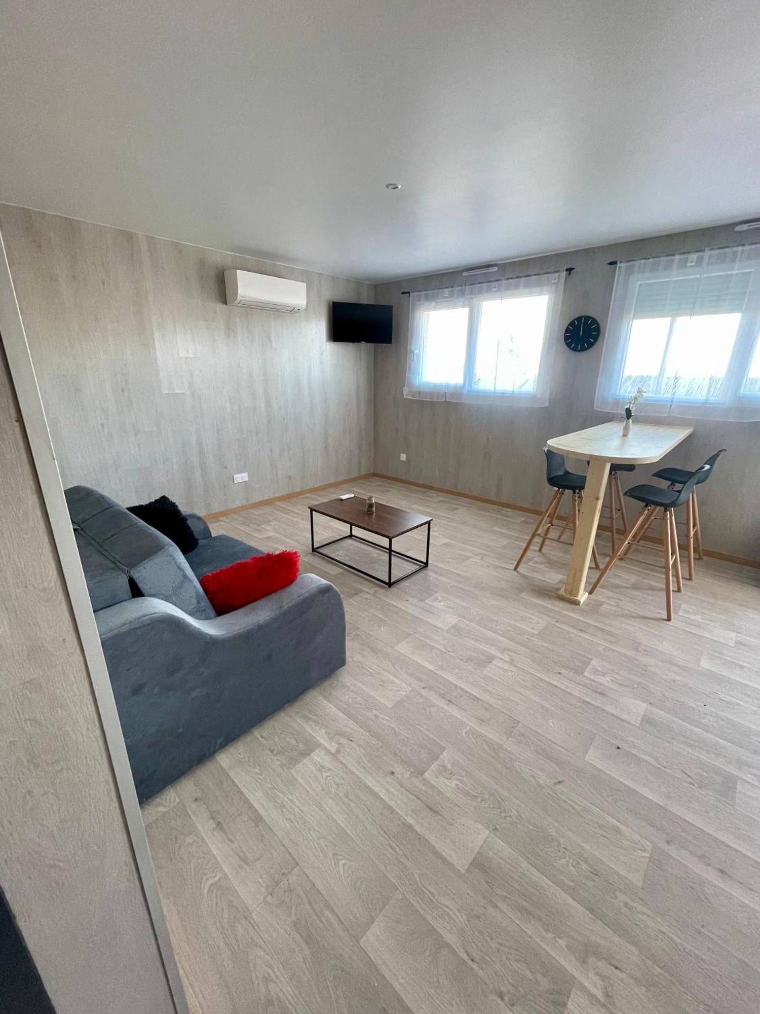 Appartement - Location Saisonniere Pey Екстериор снимка